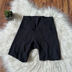 Lululemon Wunder Train High Rise Shorts 6” Black
